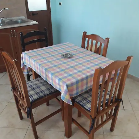 A&b Guest house Durres